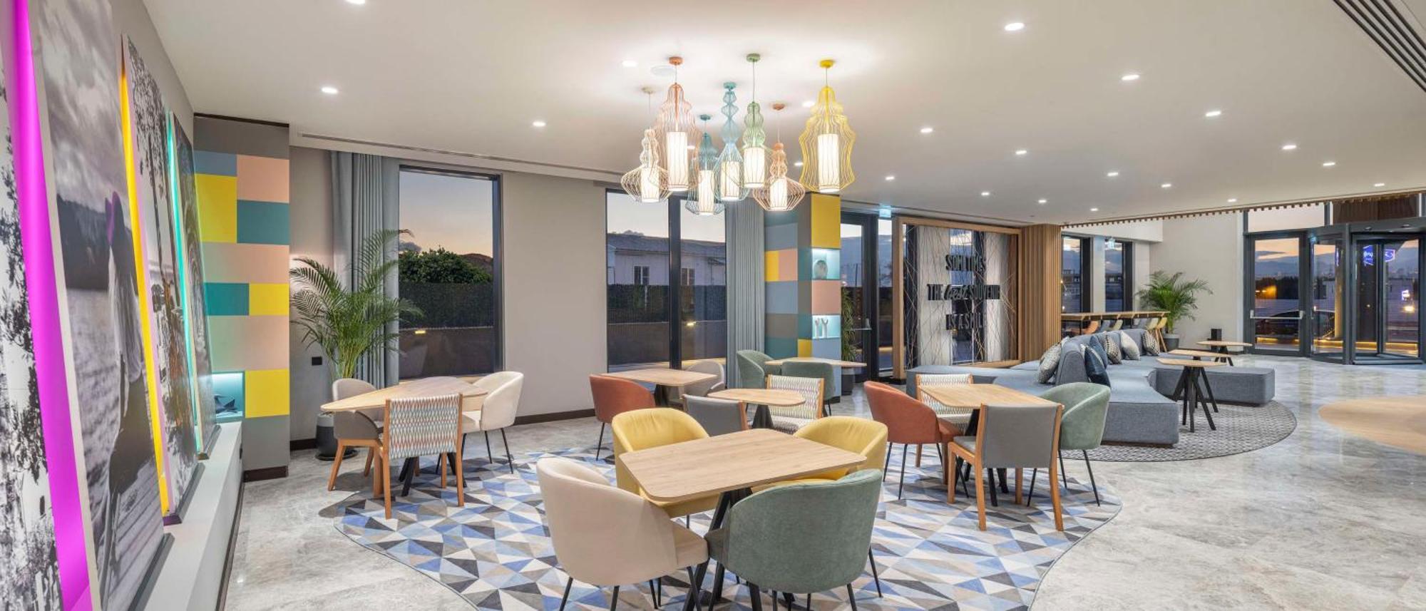 Hampton By Hilton Antalya Airport Hotel Exterior photo