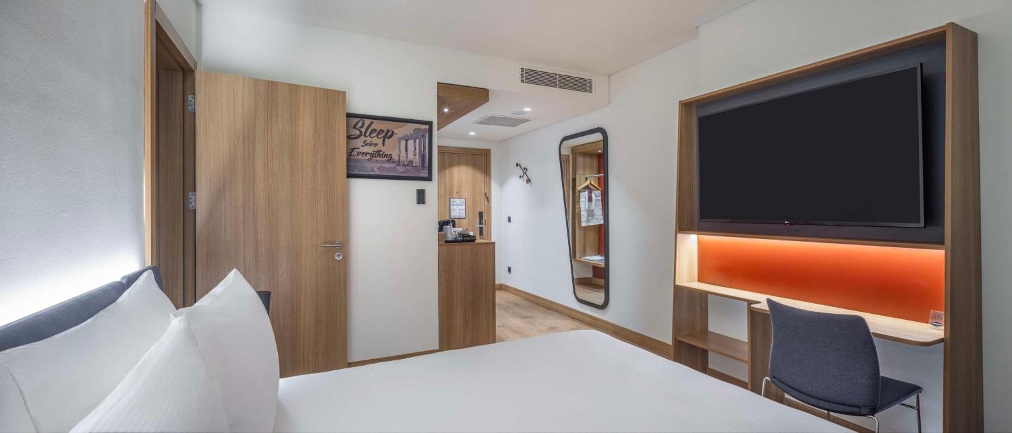 Hampton By Hilton Antalya Airport Hotel Exterior photo