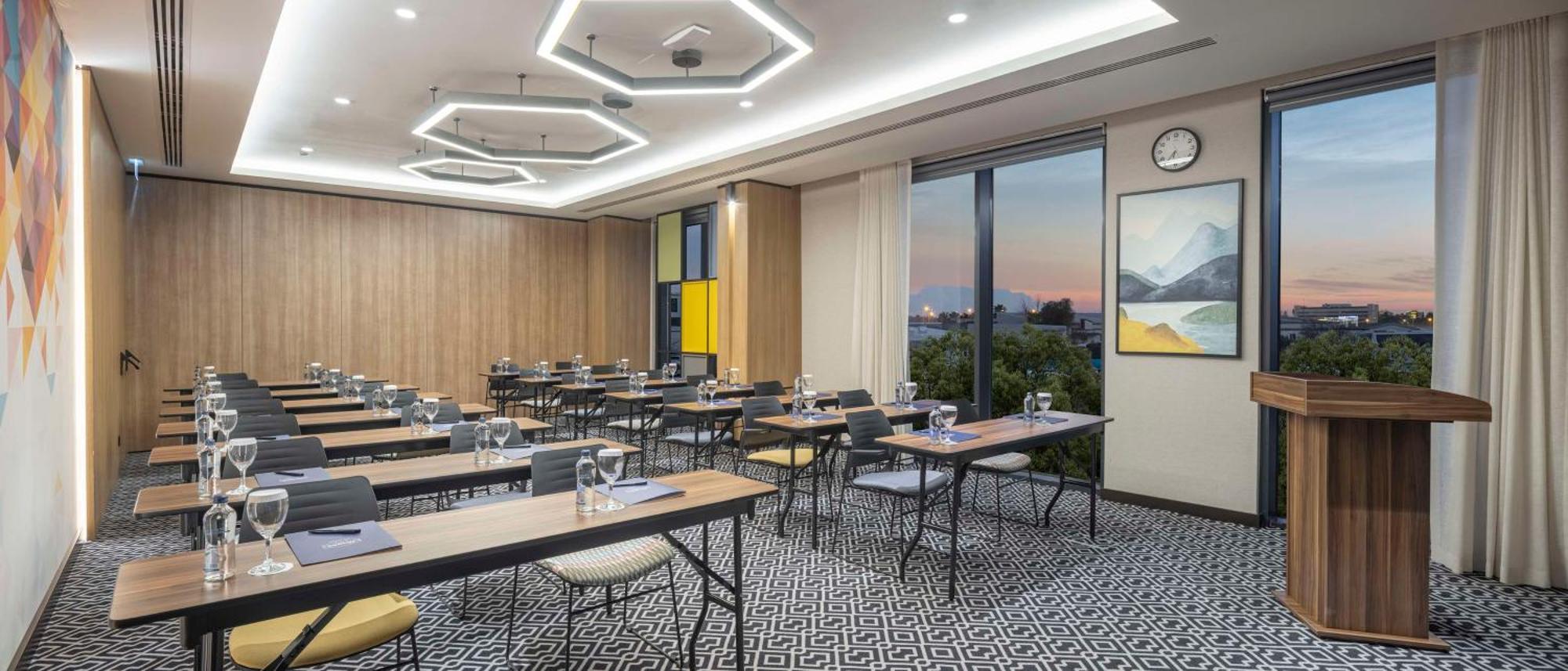 Hampton By Hilton Antalya Airport Hotel Exterior photo